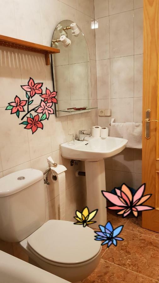 Hostal Plaza El Espinar Esterno foto